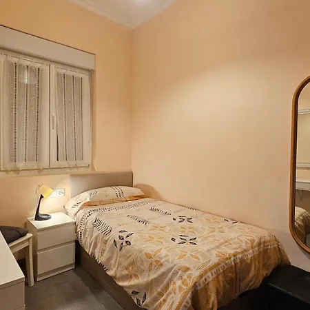 Piso Moderno 3 Severo Ochoa 31 2a * Gijón